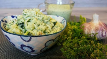 3 БЫСТРЫХ и ВКУСНЫХ салатов из обычных ОГУРЦОВ. Эти НОВЫЕ салаты Вам непременно понравятся!