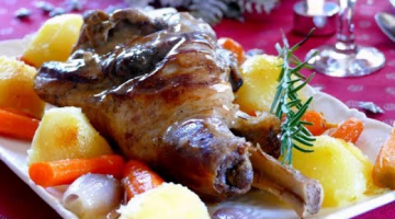 Баранья лопатка тушёная с овощами