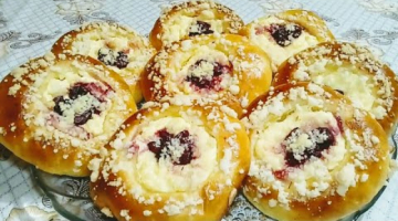 ?Булочки з Сиром Вишнями? та Кондитерською присипкою? Закарпатський діалект?