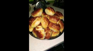 Дрожжевые булочки с творогом и корицей