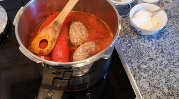 Фаршированный Перец.перец фаршированный мясом и рисом