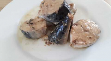 КАК ВКУСНО ПРИГОТОВИТЬ  РЫБНЫЕ КОНСЕРВЫ В МАСЛЕ ...