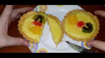 Корзиночки с заварным кремом и фруктами