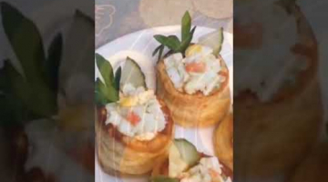 Не знаете что приготовить на праздник? Закуска с крабовым салатом
