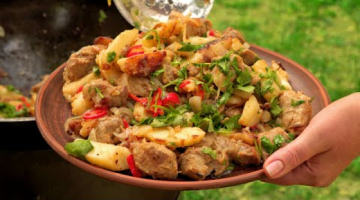 Нереально вкусно! МЯСО С ЖАРЕНОЙ КАРТОШКОЙ ПО-ГРУЗИНСКИ. ОДЖАХУРИ в казане на огне! Всегда Вкусно!