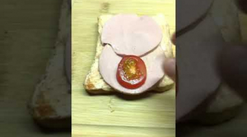 НУ ОЧЕНЬ ВКУСНЫЙ И ПРОСТОЙ ЗАВТРАК! #shorts
