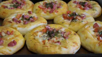 Очень вкусные мини пиццы.