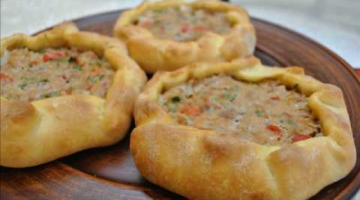 Отличный перекус на работу - лахматджун - турецкая уличная еда - ПИЦЦА
