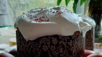 Отличный рецепт Пасхальных Куличей с изюмом!Без лишней возни,всё смешал и готово!