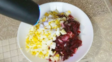 Салат из Свеклы.Готовится быстро,получается вкусно !