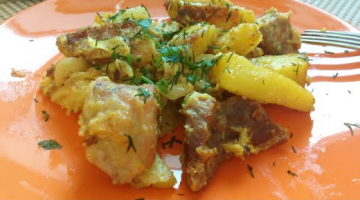 Свинина, запеченная с картофелем и луком в сливках!!! 
