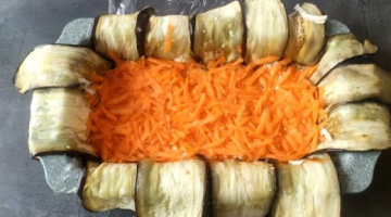 Теплый салат из баклажан. Оригинальная подача. Курица с грибами и орехами в баклажанной оболочке.