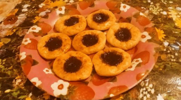 Творожные ватрушки с фруктовым джемом (без добавления жира и масла)