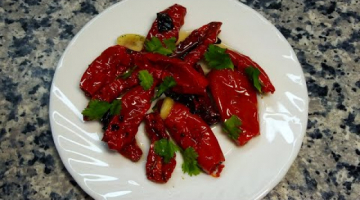 Вяленые помидоры в масле с чесноком и травами 