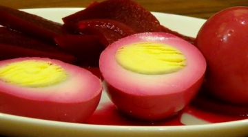 Яйца, маринованные со свеклой
