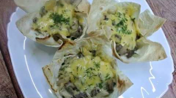Закуска, которая подойдет к любому застолью: Жюльен с курицей и грибами