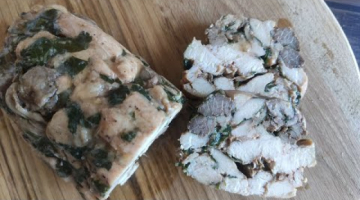Закусочный мраморный рулет из ассорти мяса для праздничного стола