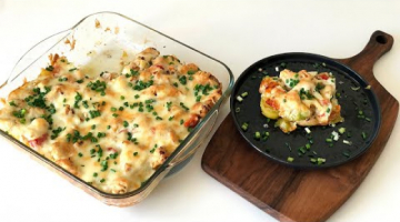 Запеканка из куриной грудки с картофелем и овощами под соусом бешамель.