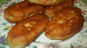 Жаренные пирожки с горохом
